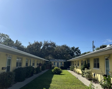 209 Cleveland Avenue - Photo Thumbnail 16