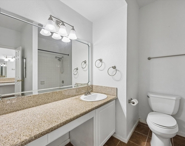 2255 Braeswood Park Drive - Photo Thumbnail 11