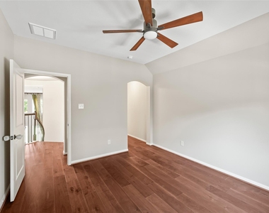 1714 Wickham Reach Drive - Photo Thumbnail 28