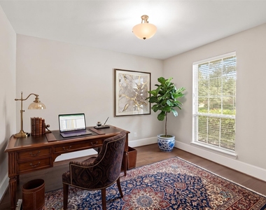 1714 Wickham Reach Drive - Photo Thumbnail 5