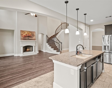 1714 Wickham Reach Drive - Photo Thumbnail 16