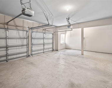1714 Wickham Reach Drive - Photo Thumbnail 45