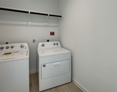 31727 Margaret Woods Lane - Photo Thumbnail 25