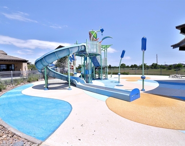 31727 Margaret Woods Lane - Photo Thumbnail 29