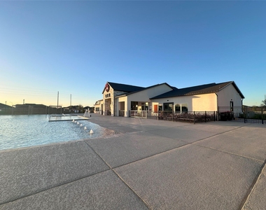31727 Margaret Woods Lane - Photo Thumbnail 37