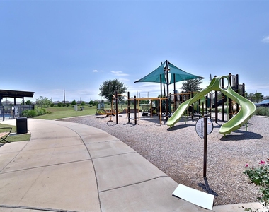 31727 Margaret Woods Lane - Photo Thumbnail 28