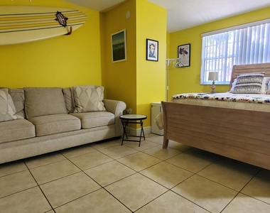 8401 N Atlantic Avenue - Photo Thumbnail 4