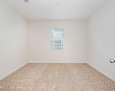 724 Starland Street Se - Photo Thumbnail 11