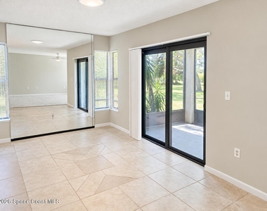 515 Landings Way - Photo Thumbnail 8