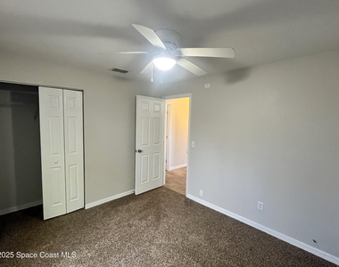 106 Battersea Avenue Ne - Photo Thumbnail 13