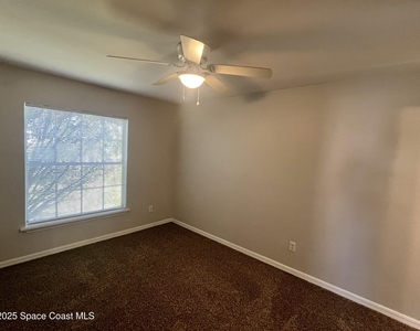 106 Battersea Avenue Ne - Photo Thumbnail 7