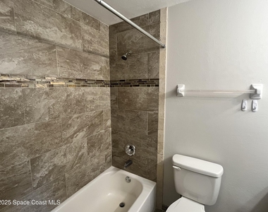 106 Battersea Avenue Ne - Photo Thumbnail 16