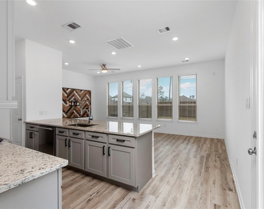 650 Aspen Falls Ct - Photo Thumbnail 6