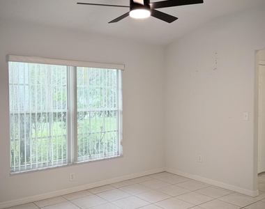 5105 Walton Avenue - Photo Thumbnail 12