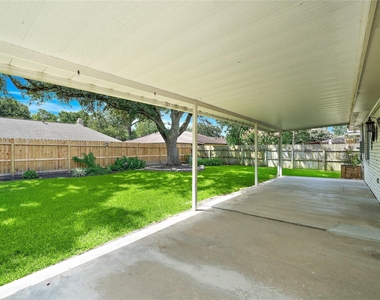4811 Marywood Drive - Photo Thumbnail 18