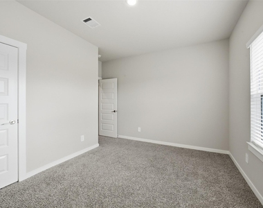 28922 Yulee Mill Drive - Photo Thumbnail 23