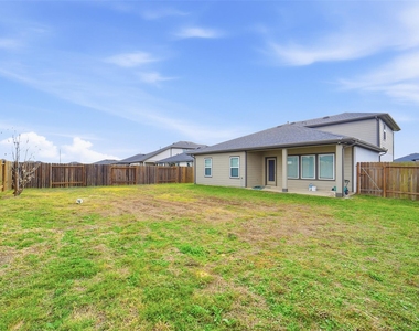28922 Yulee Mill Drive - Photo Thumbnail 35