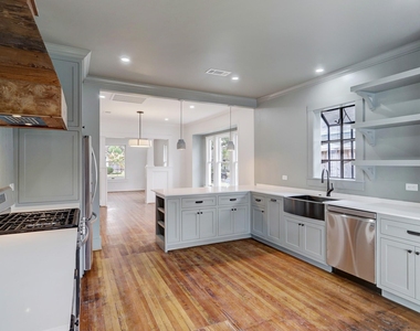 1508 Cortlandt Street - Photo Thumbnail 11