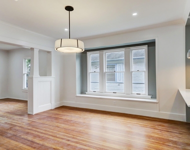 1508 Cortlandt Street - Photo Thumbnail 7