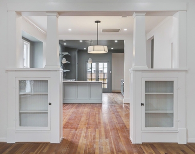1508 Cortlandt Street - Photo Thumbnail 5
