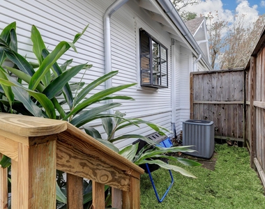 1508 Cortlandt Street - Photo Thumbnail 23