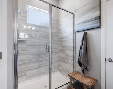 7207 Borland Lane - Photo Thumbnail 20