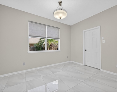 1003 Alp Springs Court - Photo Thumbnail 14