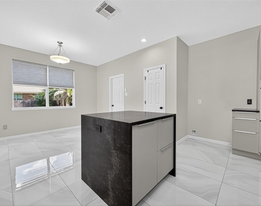 1003 Alp Springs Court - Photo Thumbnail 13