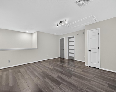 1003 Alp Springs Court - Photo Thumbnail 38