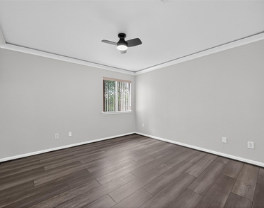 1003 Alp Springs Court - Photo Thumbnail 39