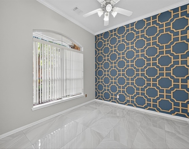 1003 Alp Springs Court - Photo Thumbnail 7