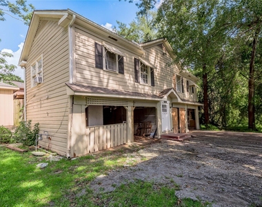811 Sam Houston Avenue - Photo Thumbnail 14