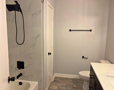18303 Sea Branch Drive - Photo Thumbnail 9