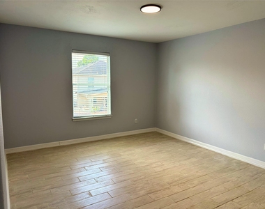18303 Sea Branch Drive - Photo Thumbnail 15
