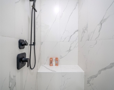 316 Thornton Road - Photo Thumbnail 7