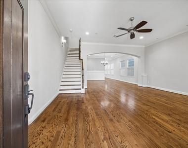 1118 E 24th Street - Photo Thumbnail 2