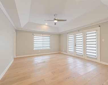 2600 Nantucket Drive - Photo Thumbnail 25