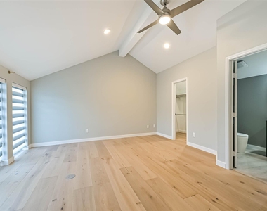 2600 Nantucket Drive - Photo Thumbnail 33