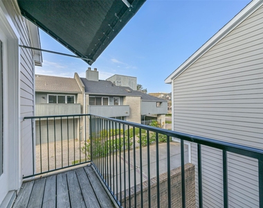2600 Nantucket Drive - Photo Thumbnail 27