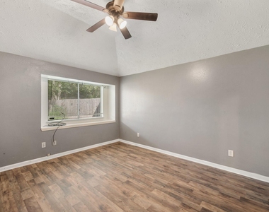 2012 Sandy Knoll Drive - Photo Thumbnail 10