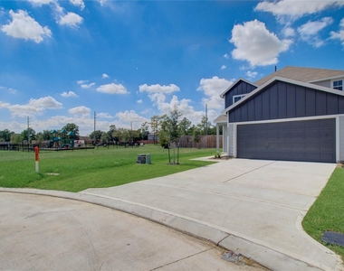22223 Regal Heights Lane - Photo Thumbnail 2