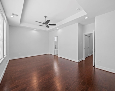 2228 Mcgowen Street - Photo Thumbnail 19