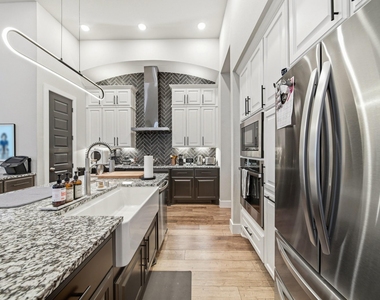 8902 Iron Forge Road - Photo Thumbnail 5