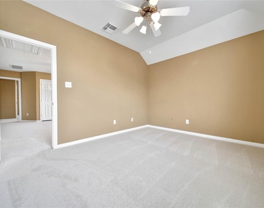 20790 Kenswick Park Drive - Photo Thumbnail 23