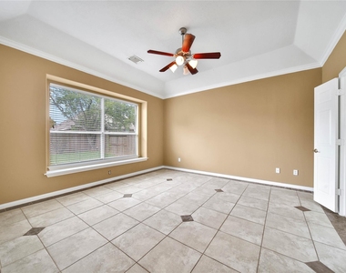 20790 Kenswick Park Drive - Photo Thumbnail 11