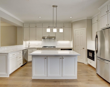 2944 Sandcastle Lane - Photo Thumbnail 12