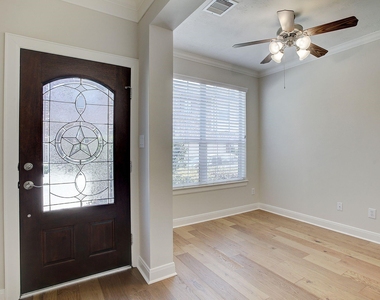 2944 Sandcastle Lane - Photo Thumbnail 4