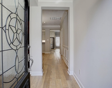 2944 Sandcastle Lane - Photo Thumbnail 3