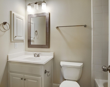 2944 Sandcastle Lane - Photo Thumbnail 29