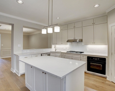 2944 Sandcastle Lane - Photo Thumbnail 11